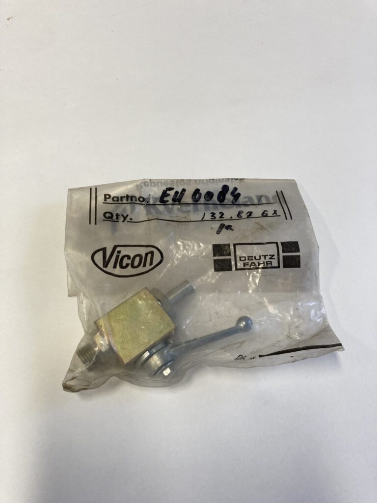 Kraan compl. PZ CM230 EU0084 New-Old-Stock