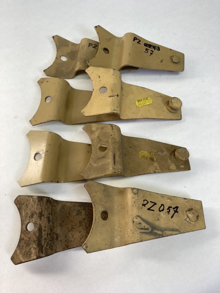 Meshouder PZ CM4 PZ57 set van 8 New-Old-Stock