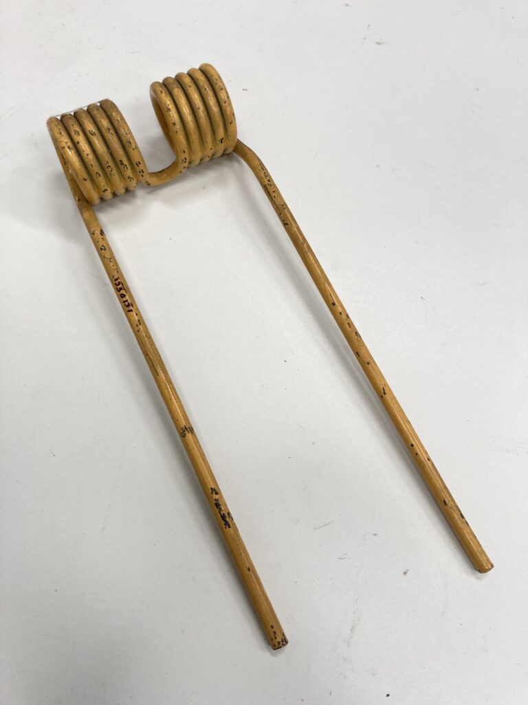 Schuddertand links Krone 1530151 New-Old-Stock